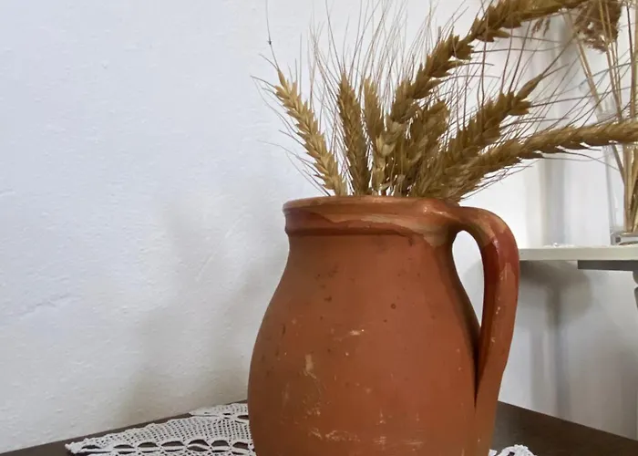 Karafili Apartman *
