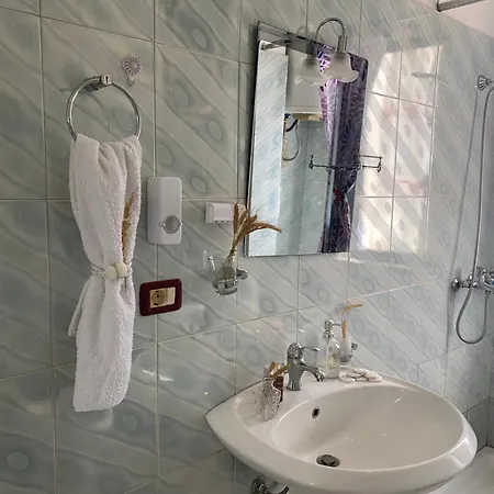 Karafili דירה *
